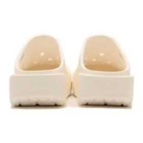 Classic Blunt Toe „White“