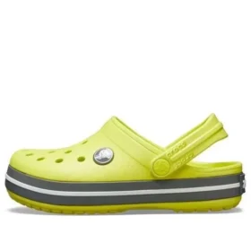 Crocband Nazouváky s kulatou špičkou a výřezy v krokodýlím vzoru „Yellow Grey“
