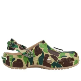 Crocs x A Bathing Ape nazouváky „Chai“