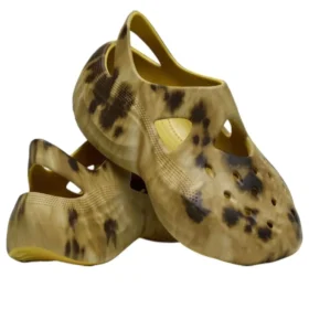 Crocs x Dingyun Zhang Nazouváky „Spotted Brown“