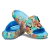 Crocs x Disney Stitch Classic Slides „Blue Multi“
