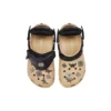Crocs x MCM nazouváky „Irish Cream“