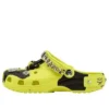 Crocs x MCM nazouváky s kamuflážovým potiskem „Neon Yellow“