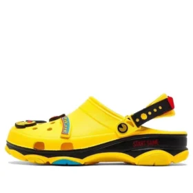 Crocs x Pac-Man Classic Clogs „Yellow Black“