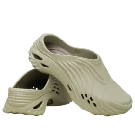 Echo Clog „Moth“