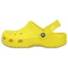 Klasické unisexové plážové sandály Crocs v zářivě žluté barvě