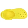 Klasické unisexové plážové sandály Crocs v zářivě žluté barvě