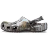 Pleasures x Realtree x Classic Clog „Skeleton Edge Camo“