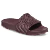 Pollex Slide od Salehe Bembury „Huckle“
