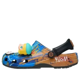 POP MART MOLLY Classic Clog „Multi“
