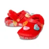 Sweethearts x Classic Clog Fur „Valentýn“